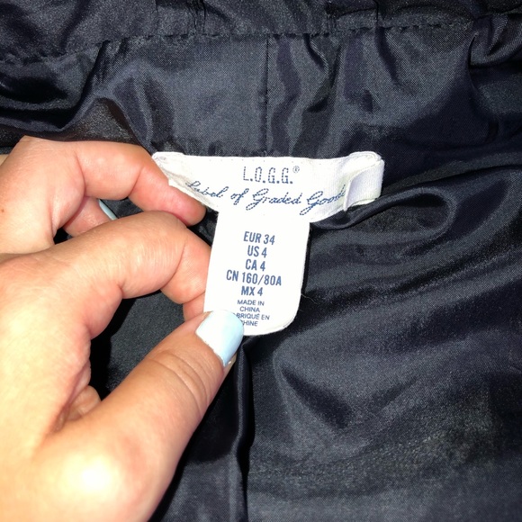 H&M Faux Fur Hood Puffer Vest - Picture 4 of 6